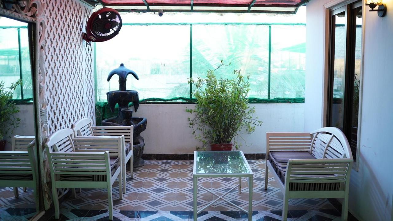Hotel Hilton Bayview Lnn Karachi Exterior foto
