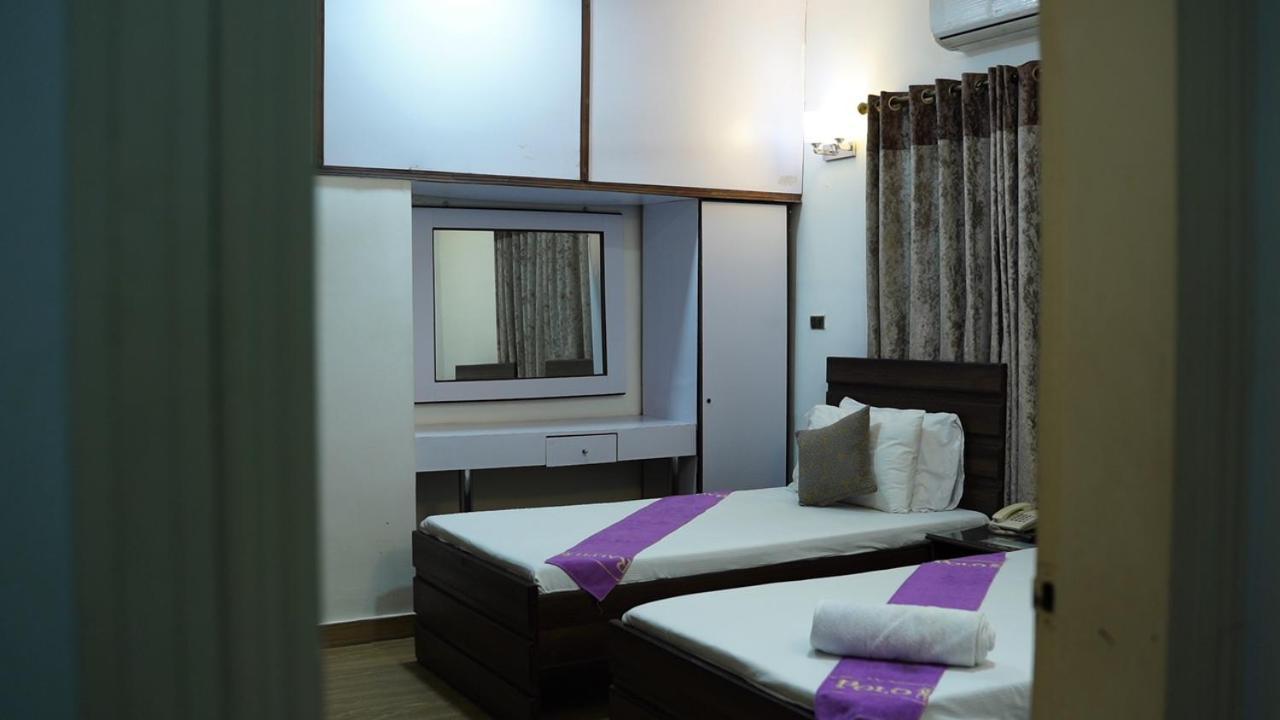 Hotel Hilton Bayview Lnn Karachi Exterior foto